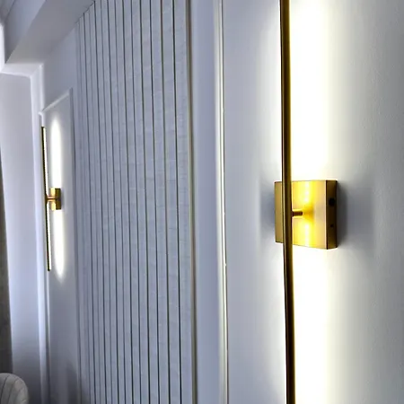 Pure -free Private Garage アパート