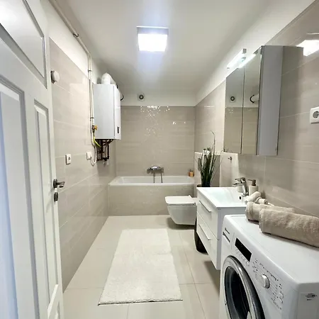 Pure -free Private Garage * Nyíregyháza